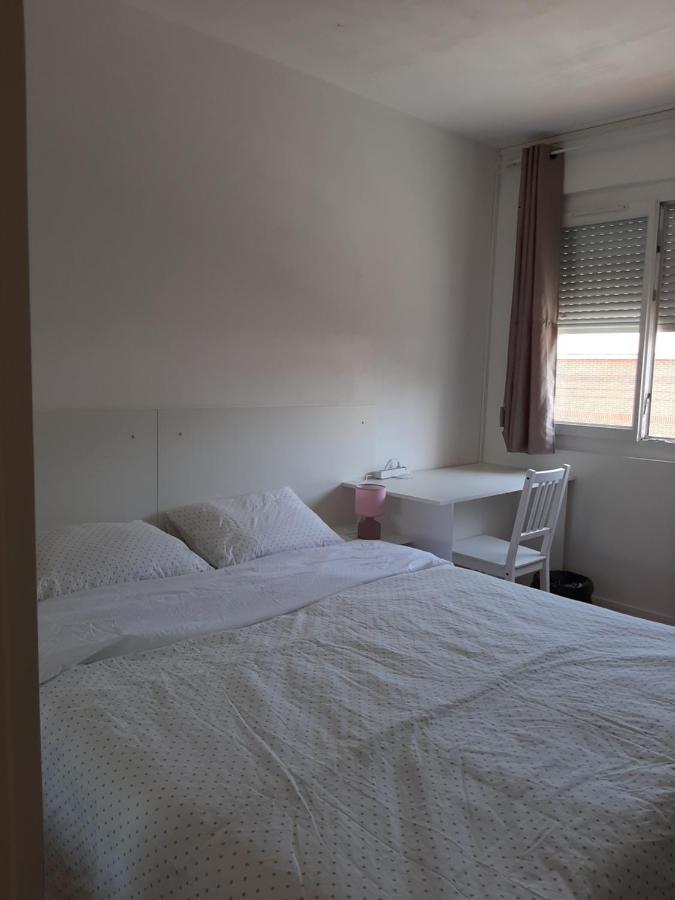 Apartament Pratique Et Calme Dans Centre De Evry Courcouronnes Zewnętrze zdjęcie