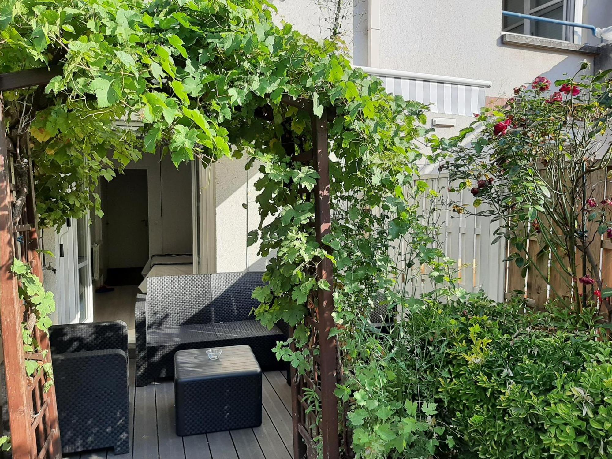 Apartament Pratique Et Calme Dans Centre De Evry Courcouronnes Zewnętrze zdjęcie